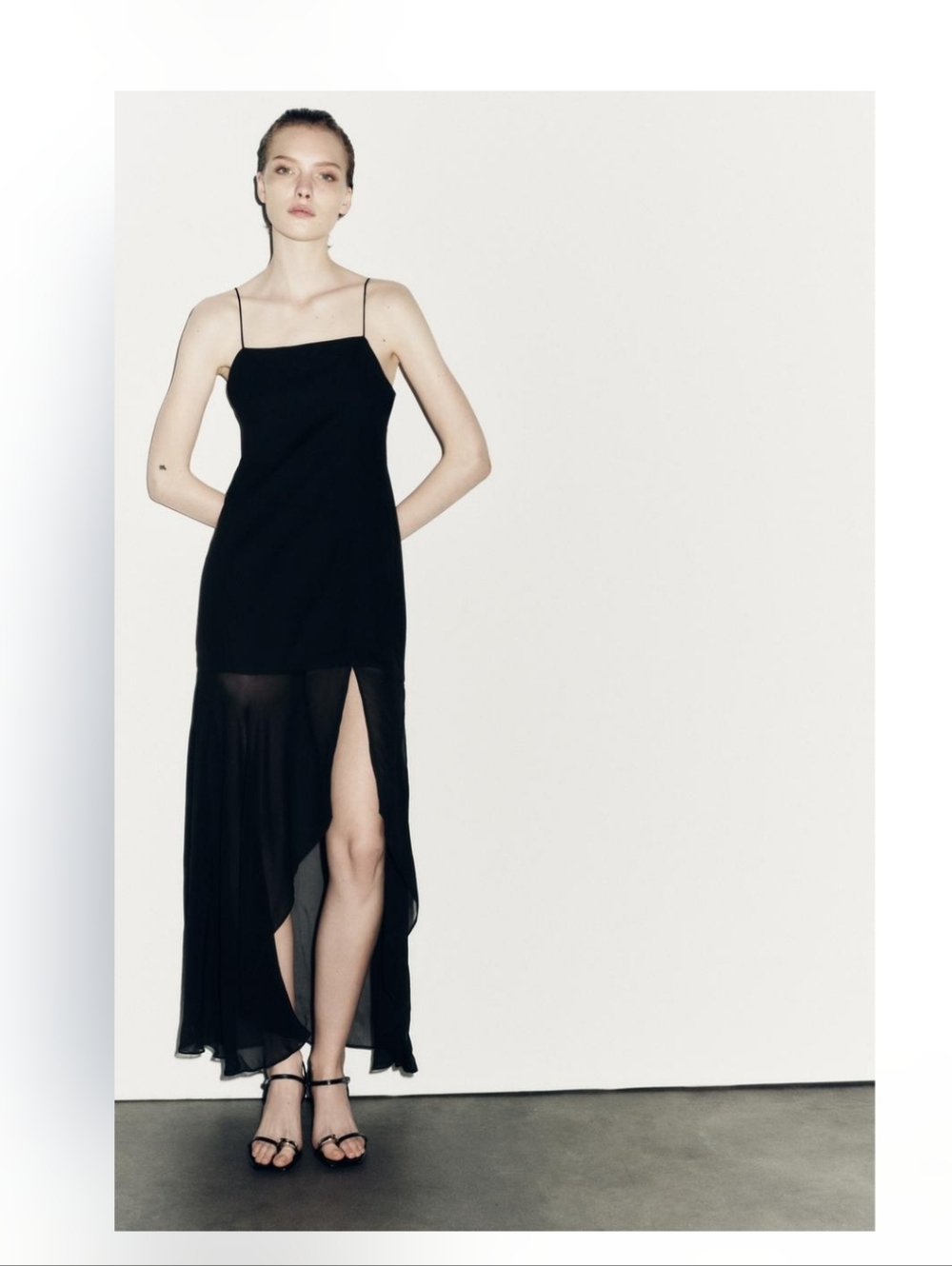 🆕️ Zara Flowy Chiffon Dress